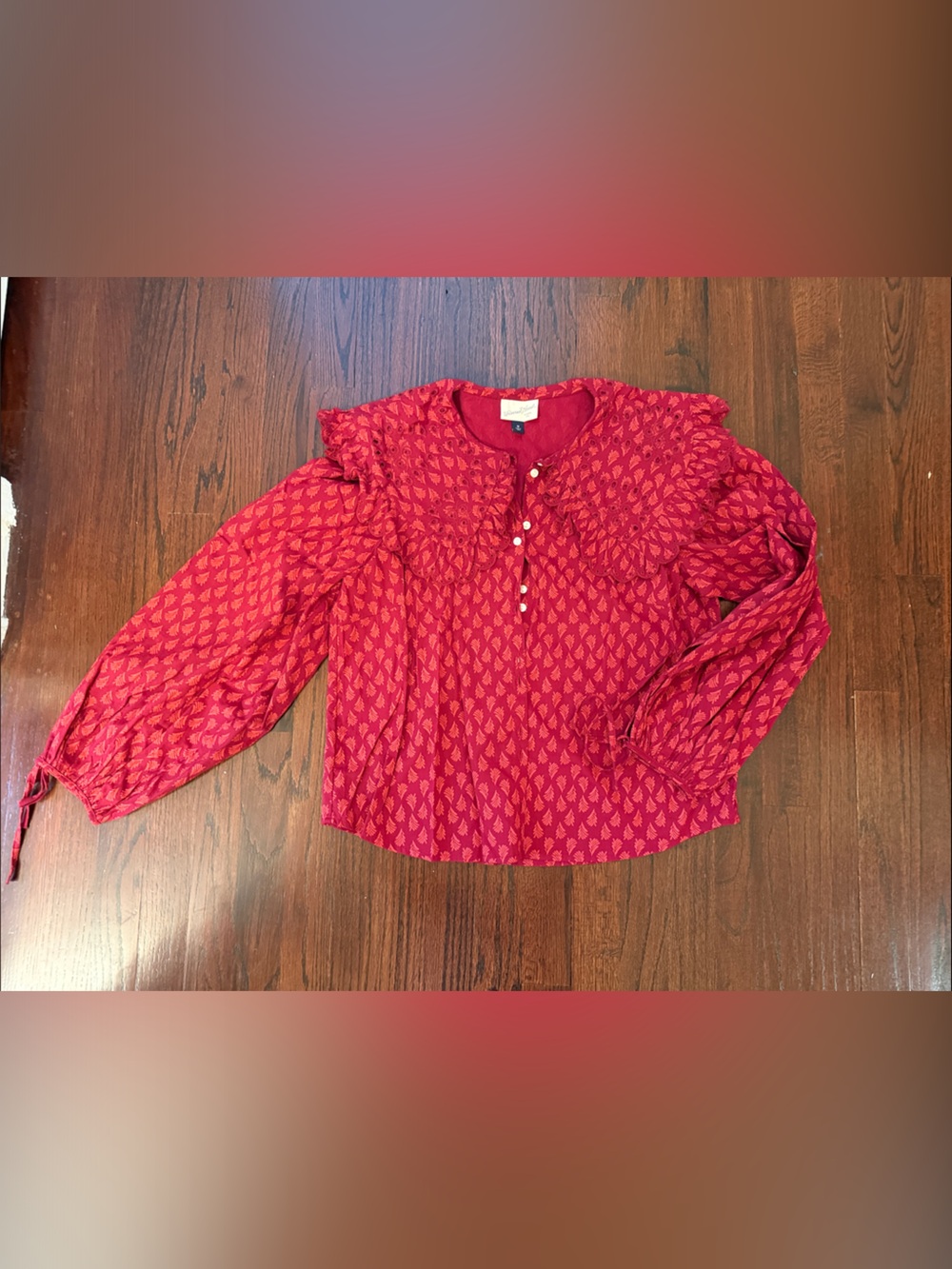 Universal Thread Red Printed Ruffled-Yoke Blouse